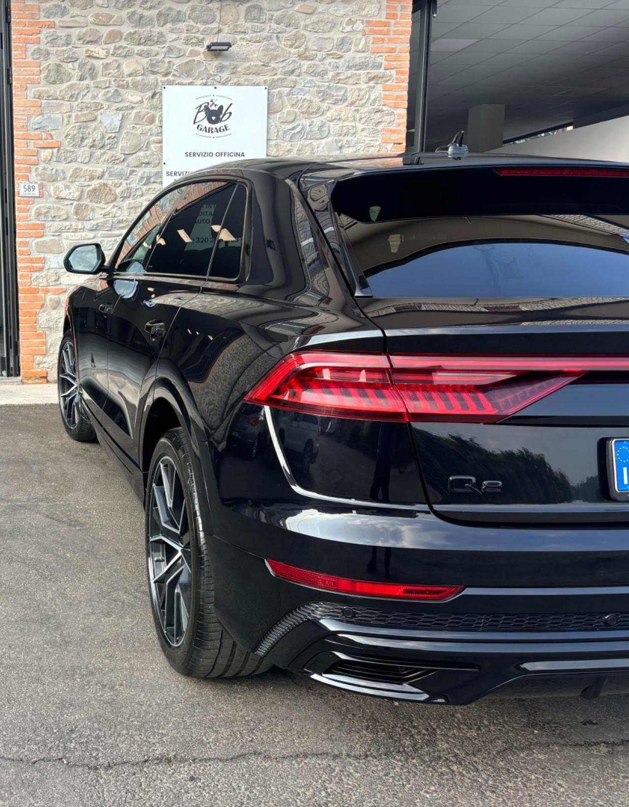 Audi Q8 50 TDI 286 CV quattro tiptronic S-LINE
