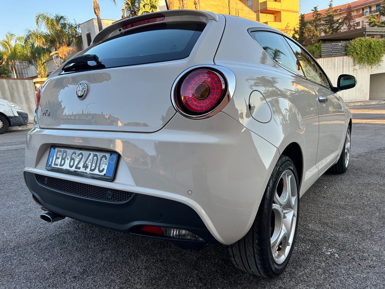 Alfa Romeo MiTo 1.4 Benz ideale per neopatentati