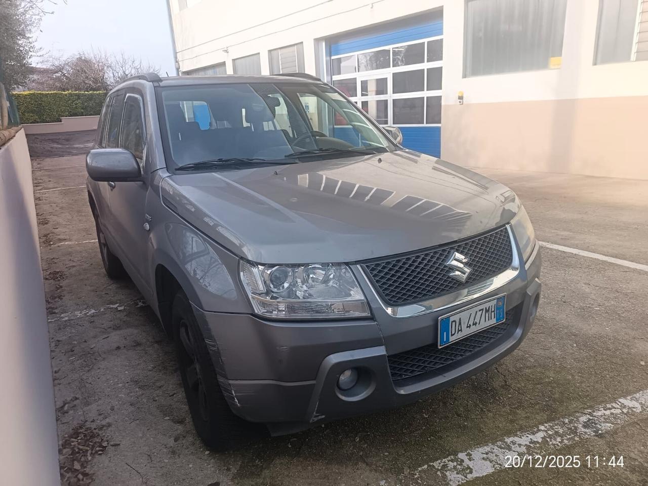 Suzuki Grand Vitara 1.9 DDiS 5 porte
