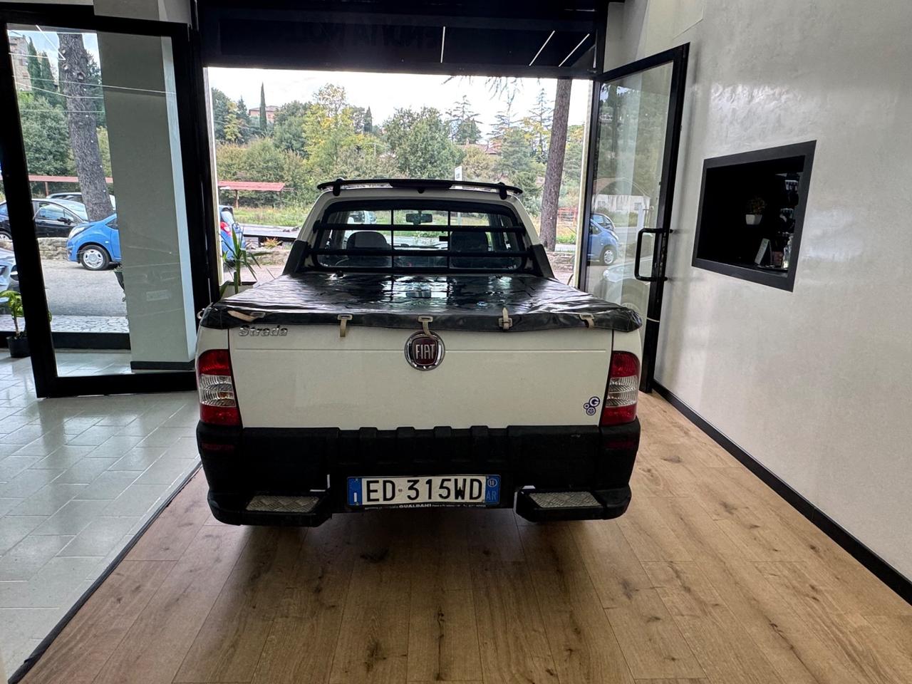 Fiat strada Pick up