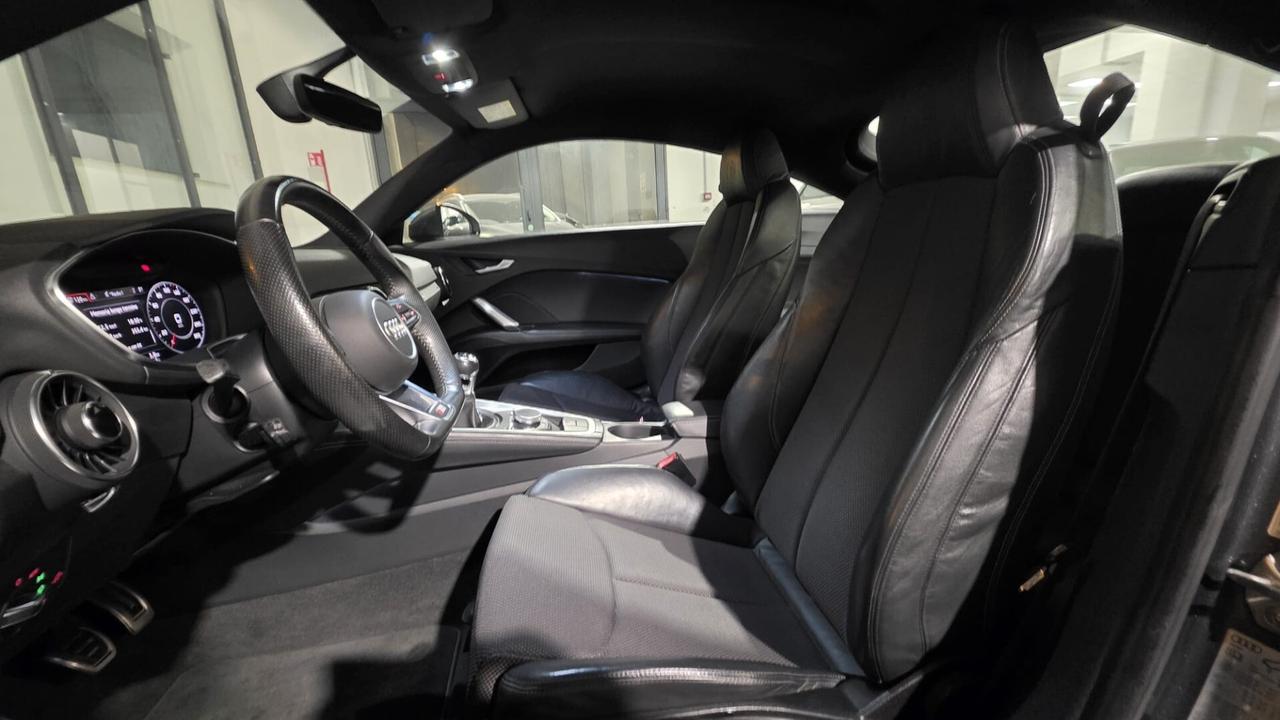 Audi TT Coupé 2.0 TDI ultra S line