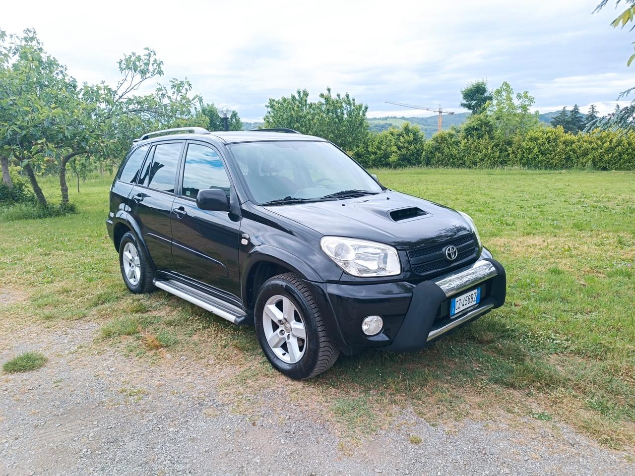 Toyota RAV 4 RAV4.com 2.0 Tdi D-4D cat 5 porte Sol