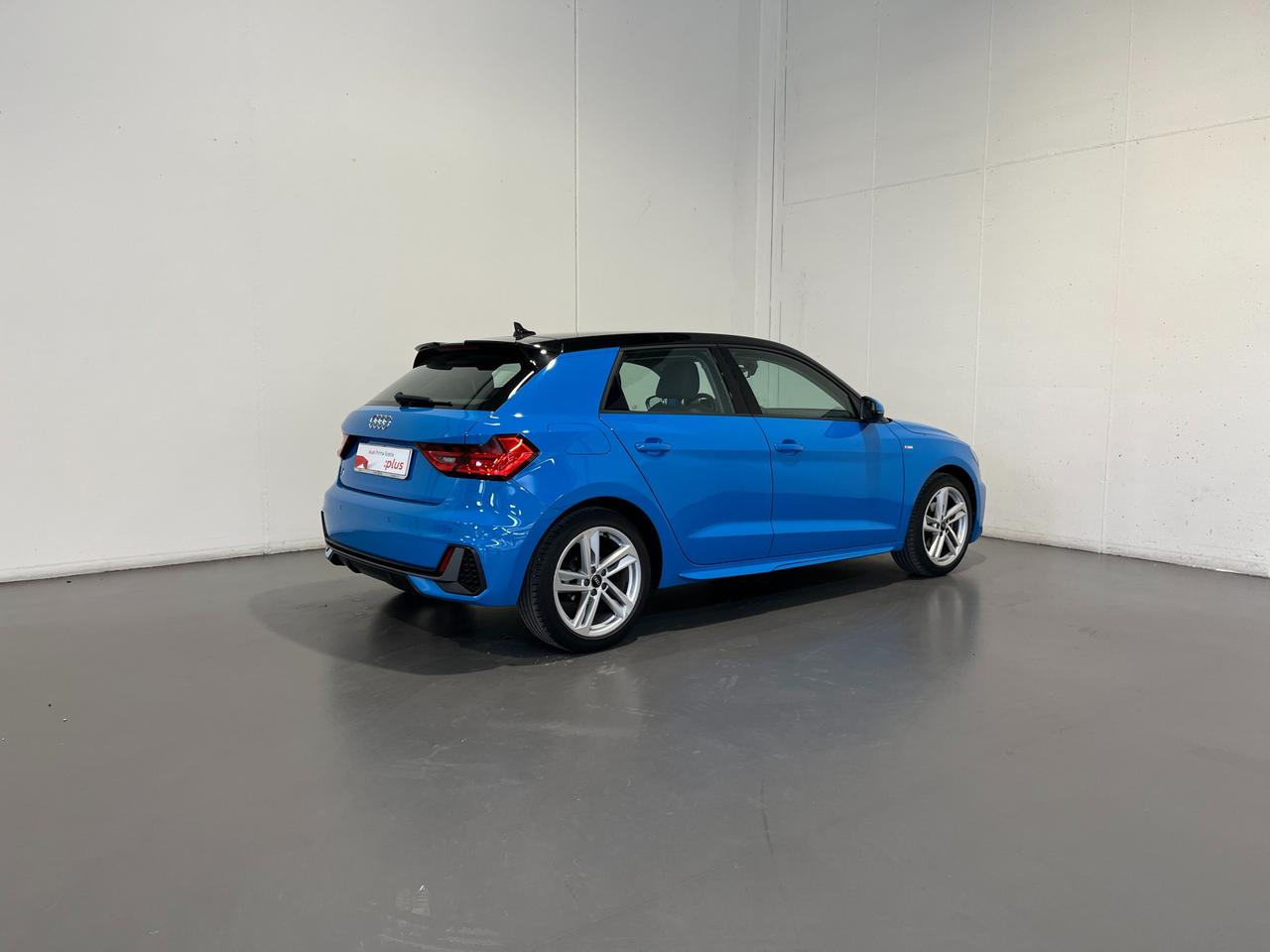 AUDI A1 SPORTBACK 30 TFSI S-TRONIC S-LINE EDITION