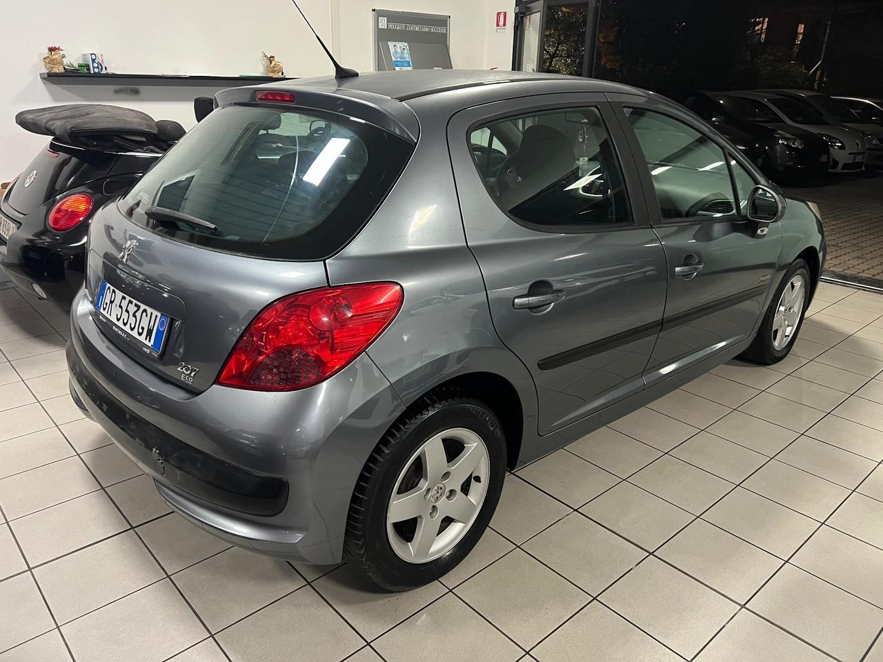 Peugeot 207 1.4 8V 75CV 5p. X Line ECO GPL