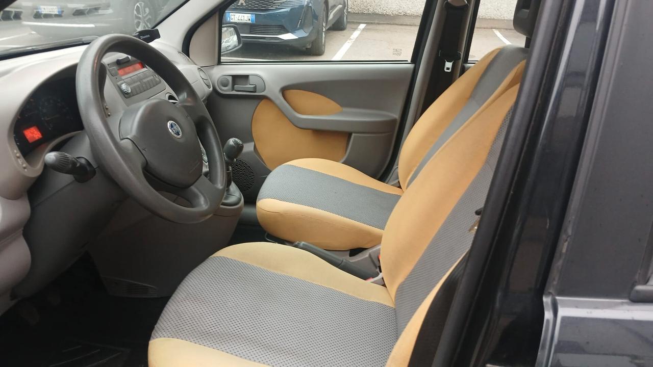 Fiat Panda 4x4 Climbing