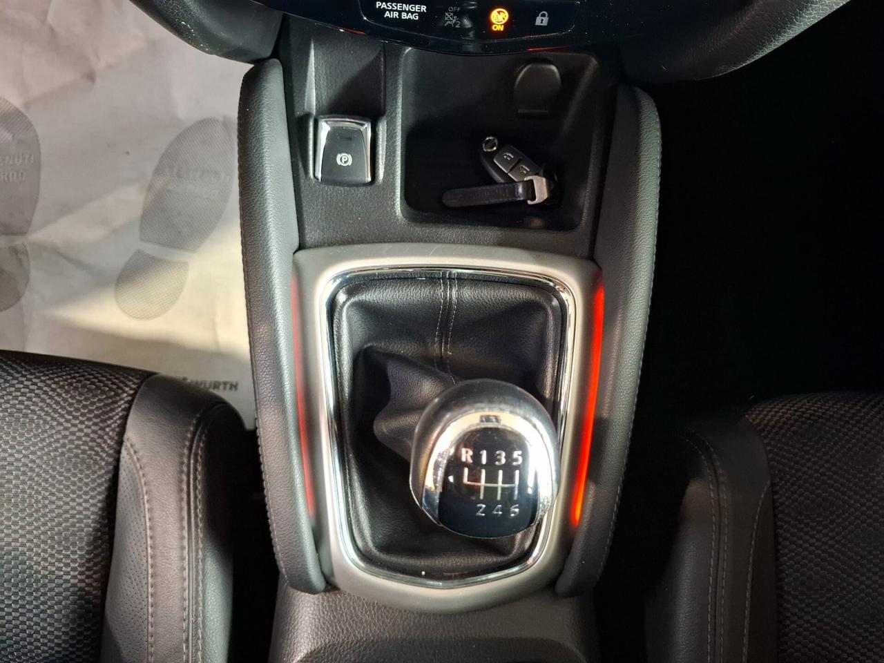 Nissan qashqai tecna 1.5 tdi full optional