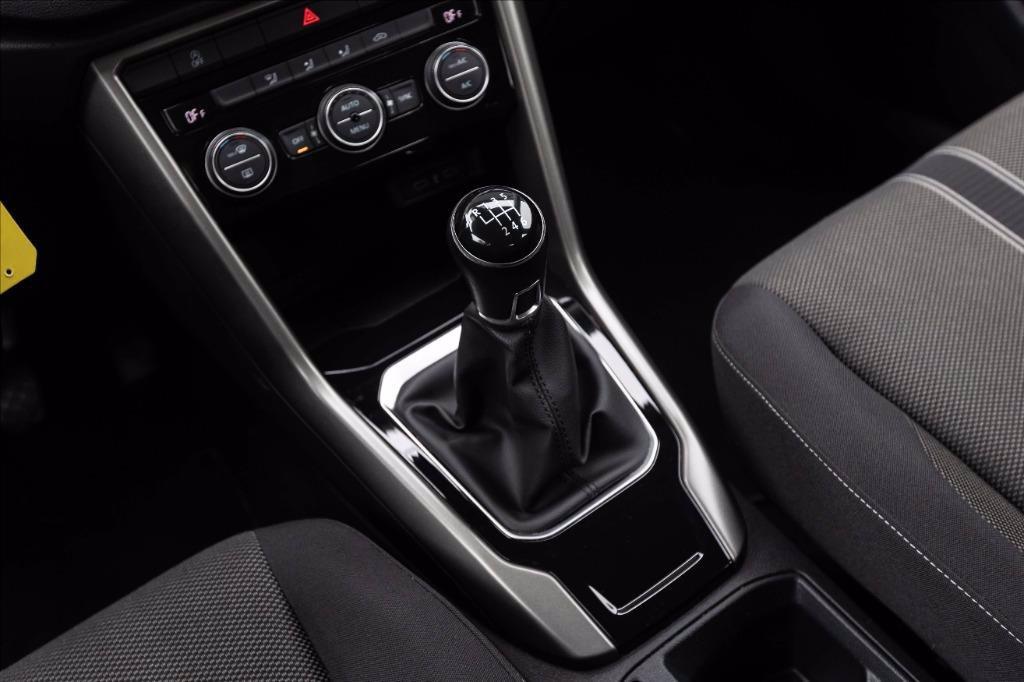 VOLKSWAGEN T-Roc 2.0 tdi Style 115cv del 2021