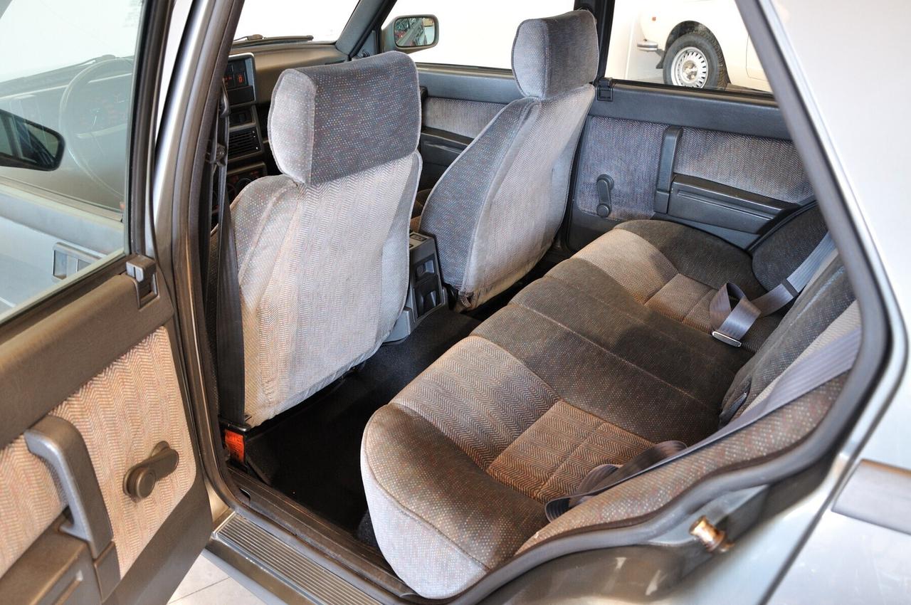 Alfa Romeo 75 2.0i Twin Spark clima 1a serie ASI CRS
