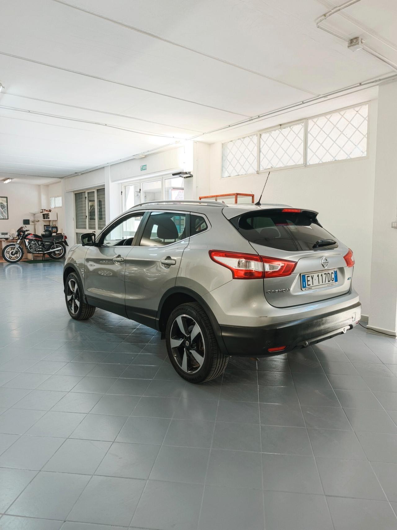 Nissan Qashqai 1.5 dCi 110 CV D Tekna MOLTO BELLA