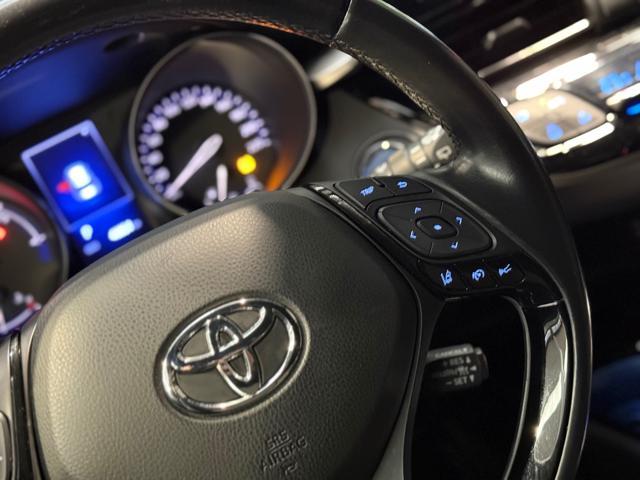 TOYOTA C-HR 1.8 Hybrid E-CVT Trend