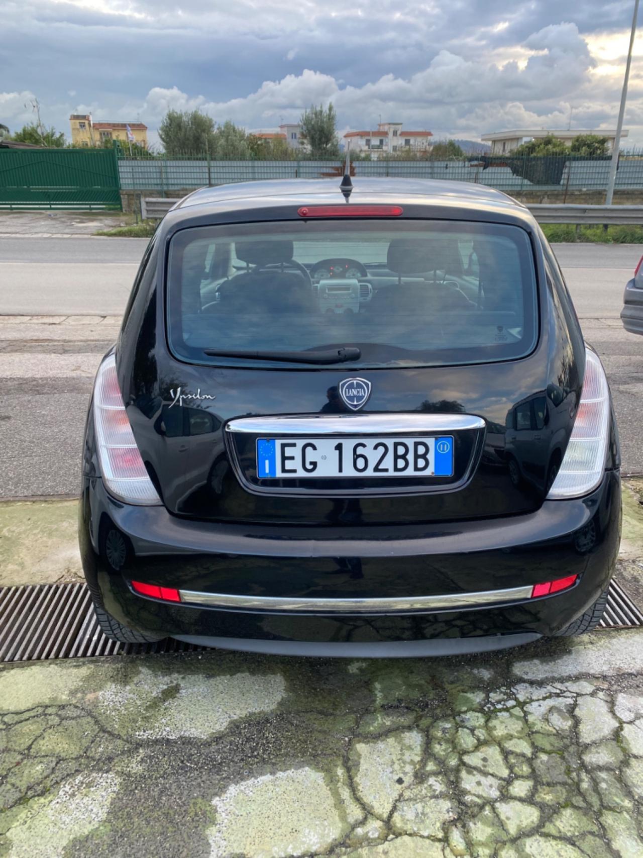 Lancia Ypsilon 1.2 69 CV Diva