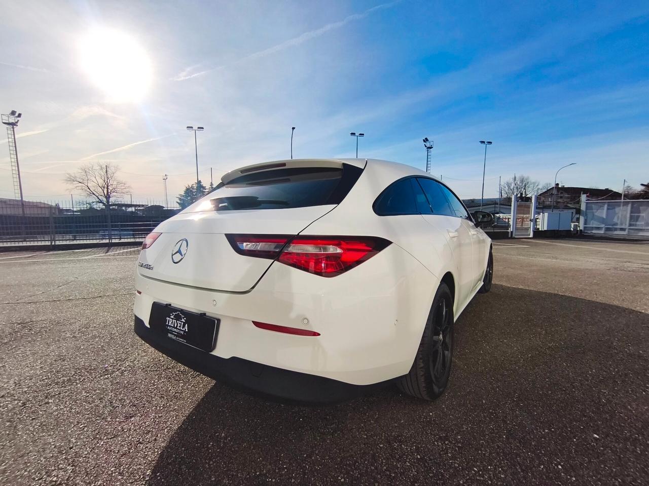 MERCEDES CLA S.Brake (X118) CLA 200 d Automati...