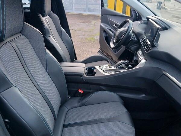 PEUGEOT 5008 1.5 BLUEHDi 130 CV EAT8 7 POSTI ALLURE PACK