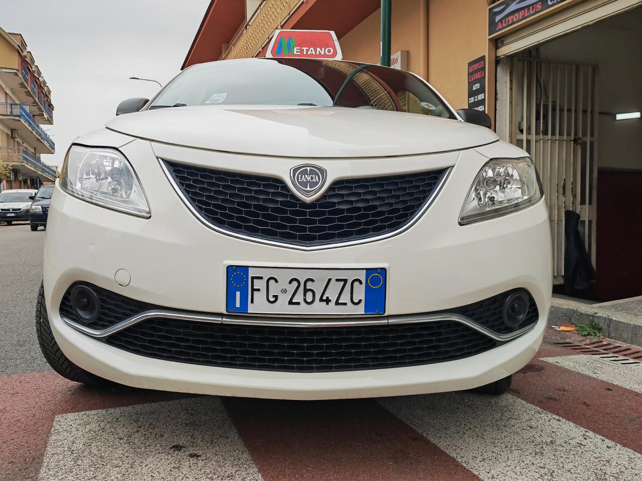 LANCIA YPSILON 0.9 TWINAIR CV84 KW62 ECOCHIC PLATINUM