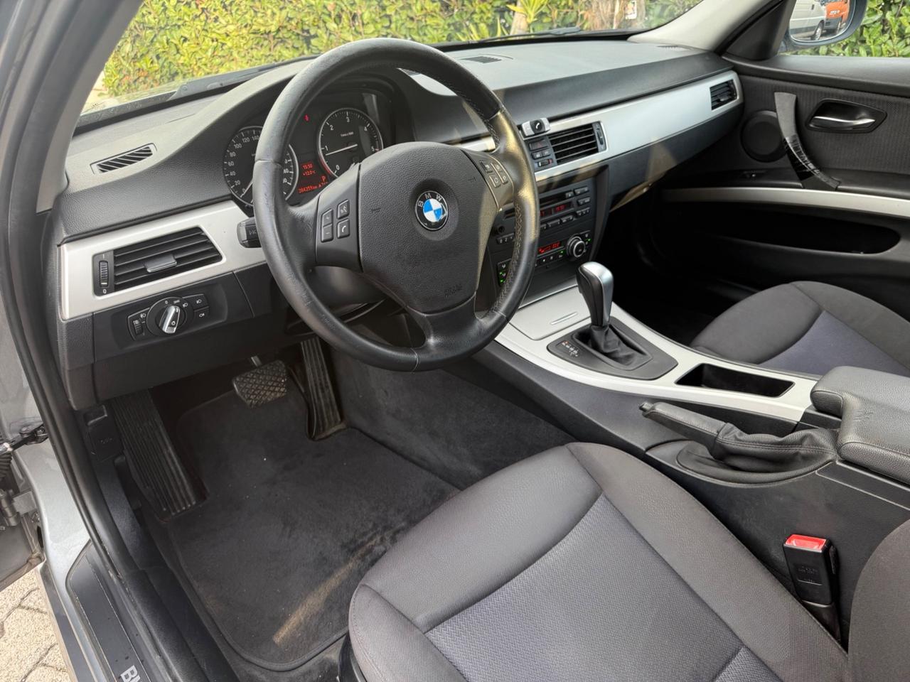 BMW 320d Touring 163CV GOMMATA NUOVA !