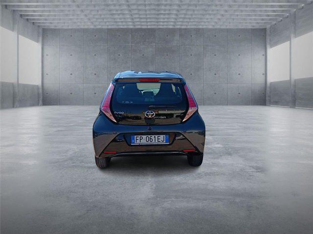 TOYOTA Aygo 2ª serie 1.0 VVT-i 69 CV 5 porte x-business
