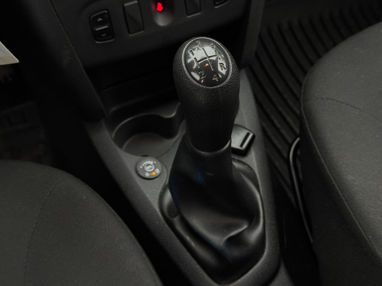 Dacia Sandero 1.2 GPL 75CV Neopatentati