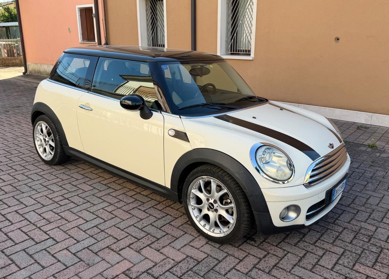 Mini 1.6 16V Cooper D Ok Neopatentatj