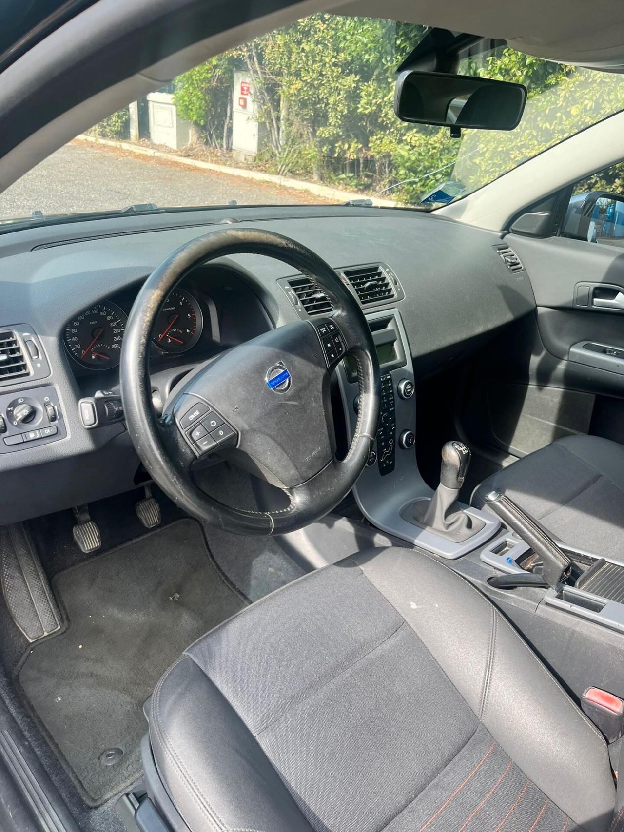 Volvo C30 D2 Kinetic UNIPRO