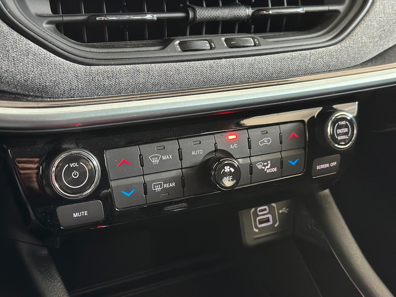 Jeep Compass 1.3 PHEV Longitude 4xe auto