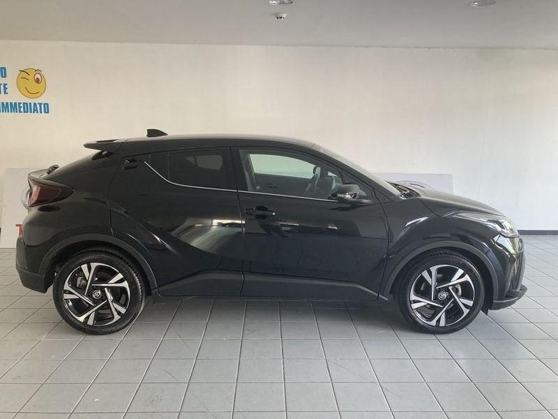 Toyota C-HR 1.8 Hybrid E-CVT Trend