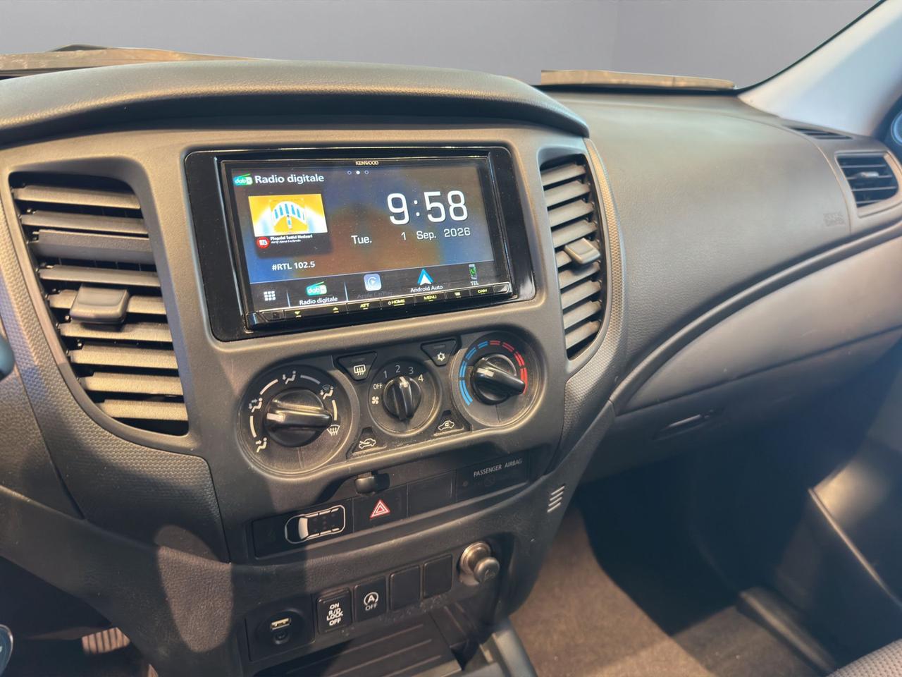 Mitsubishi L200 cl.cab 2.3d Invite Connect 4wd