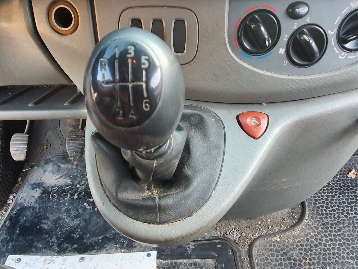 Opel Vivaro 2.0 CDTI FRIGO NO ATP USO NEGOZIO