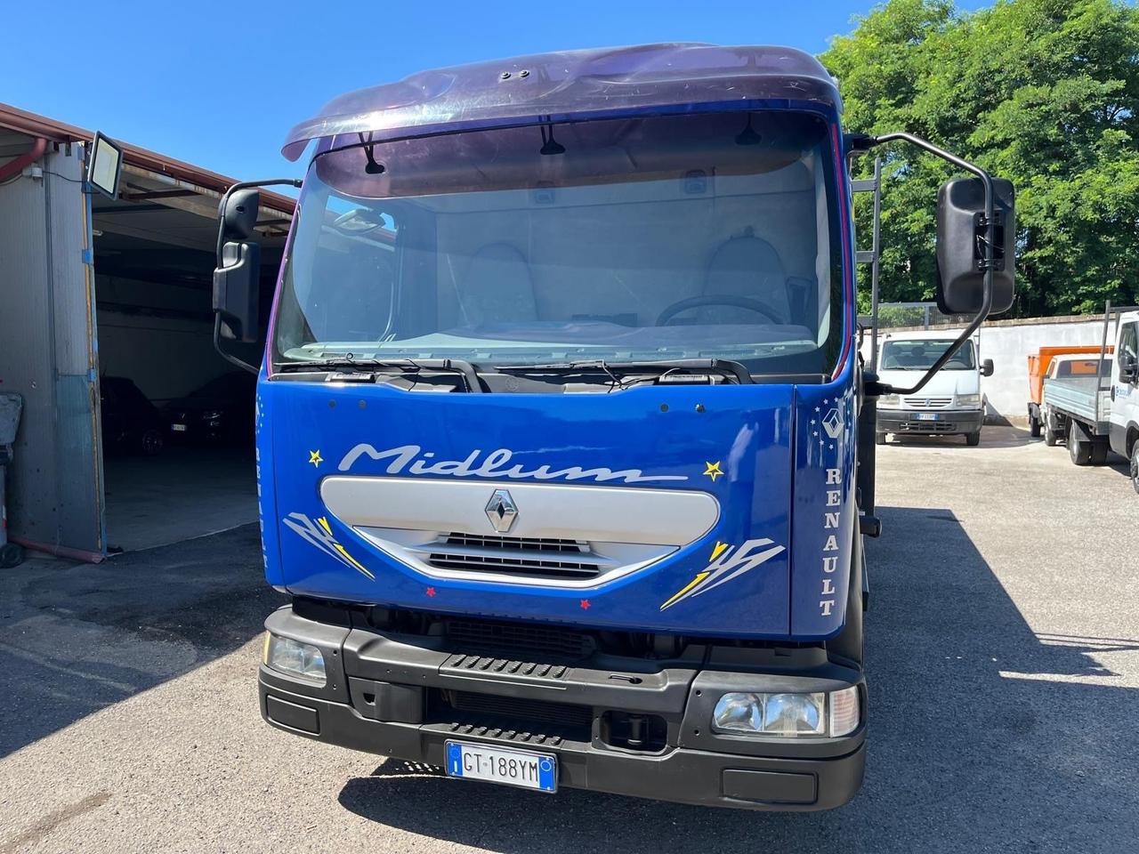Renault midlum 100/220-6.2/214 cv-cass. Con gru -2003
