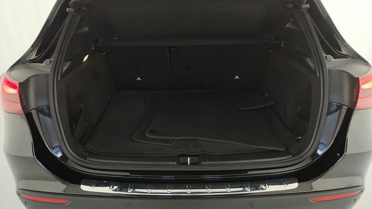 Mercedes-Benz GLA 180 d Advanced auto