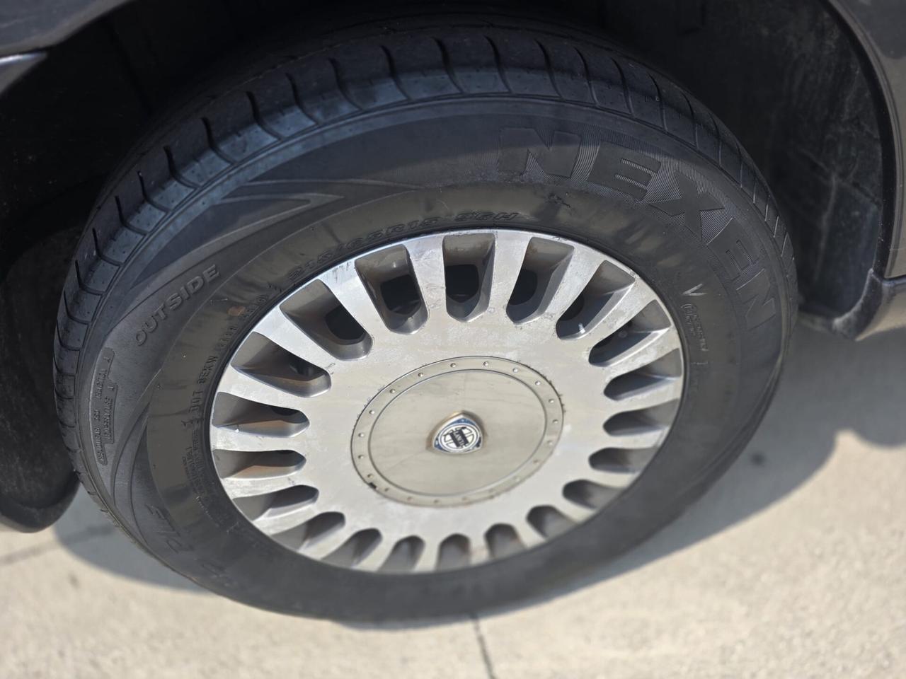 Lancia Phedra 2.2 JTD Emblema FAP 7POSTI