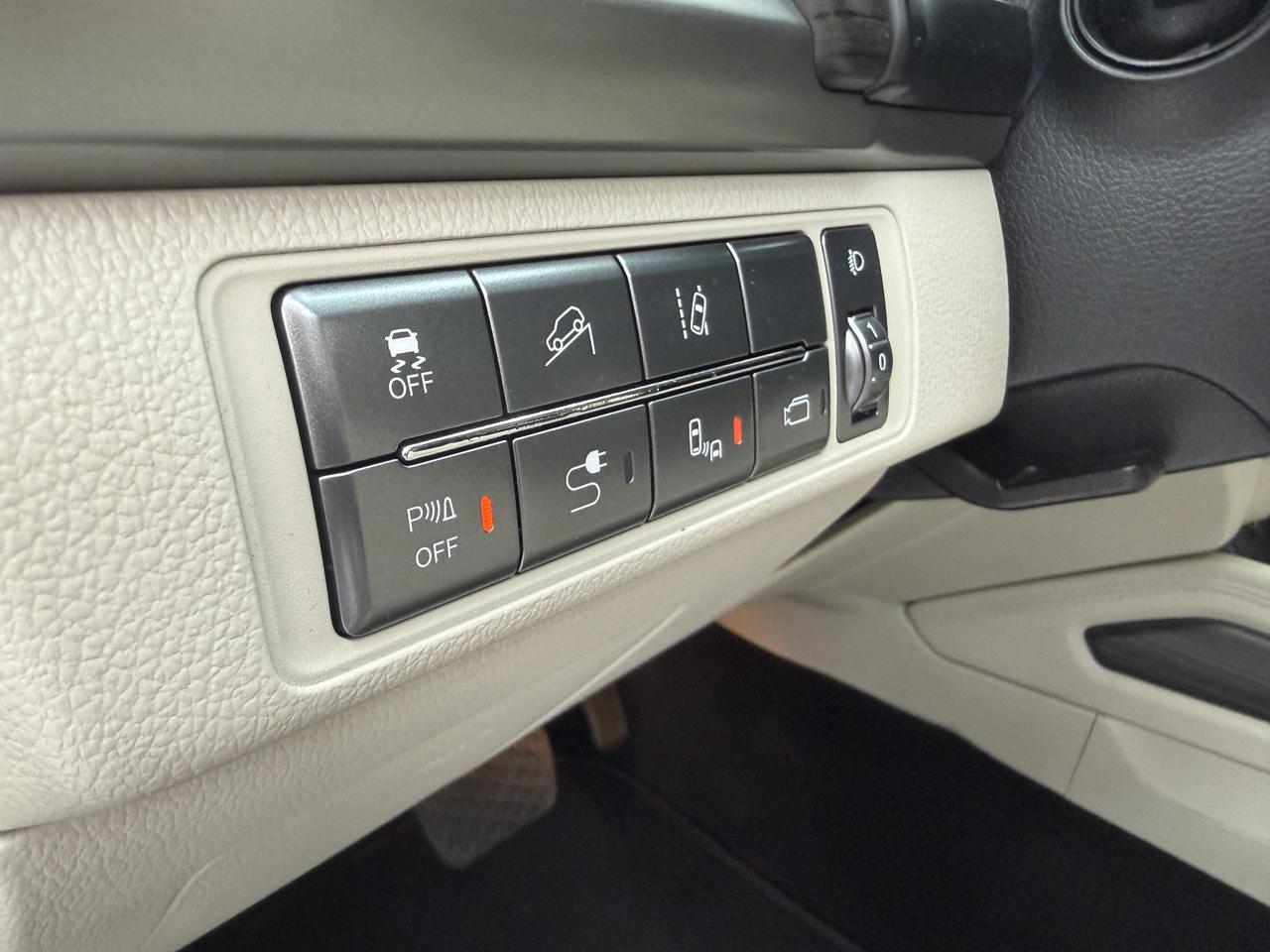 Ssangyong REXTON 2.2 4WD Icon aut. 7Posti