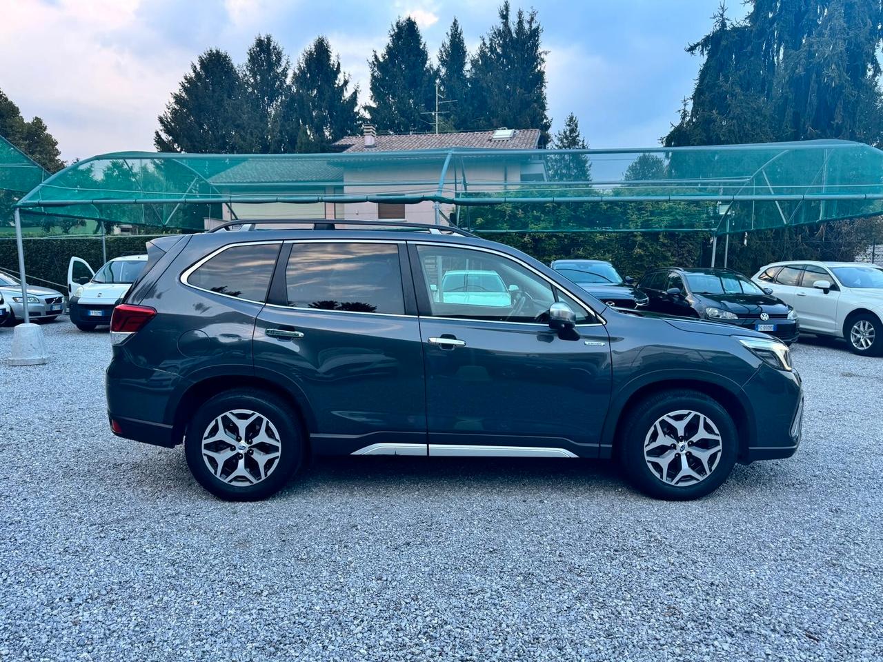 Subaru Forester 2.0 e-Boxer MHEV CVT Lineartronic Style