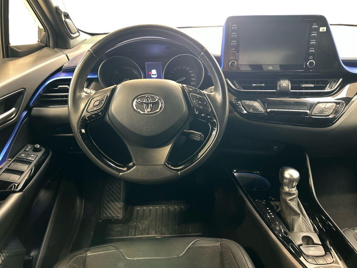 TOYOTA C-HR (2016-2023) - C-HR 2.0 Hybrid E-CVT Trend