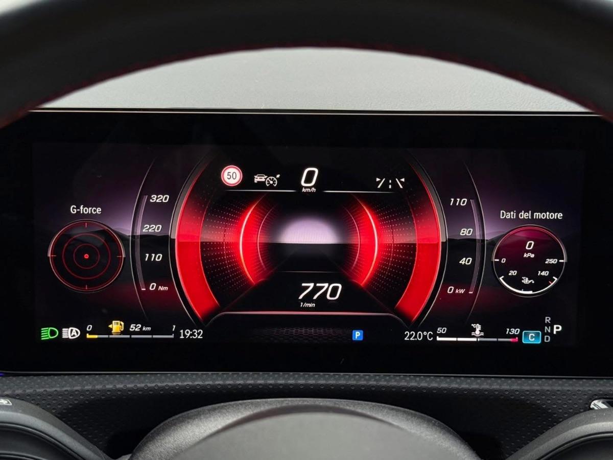 Mercedes CLA Restyling 200d Premium AMG Night Edition