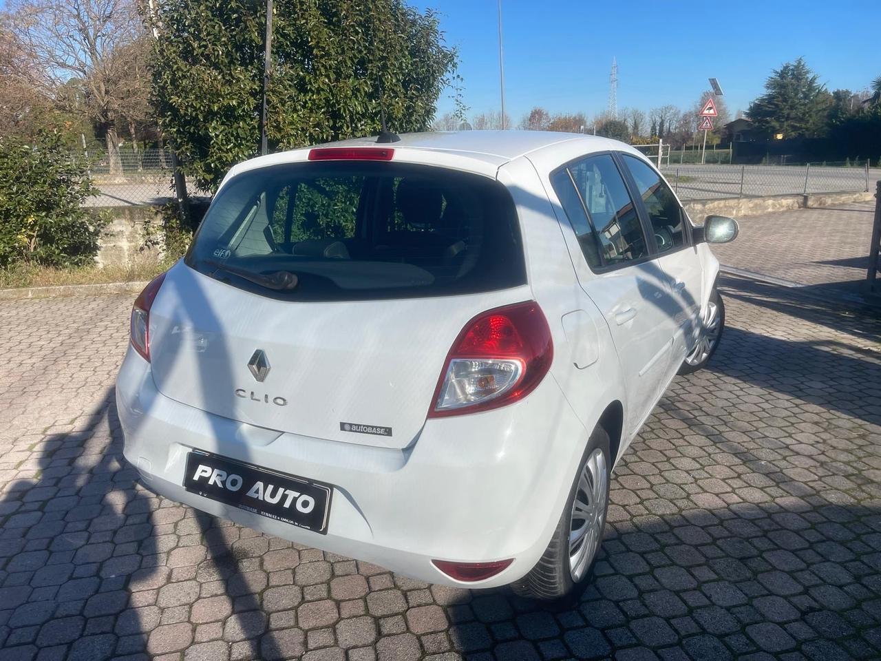 Renault Clio 1.2 16V 5 porte GPL Dynamique