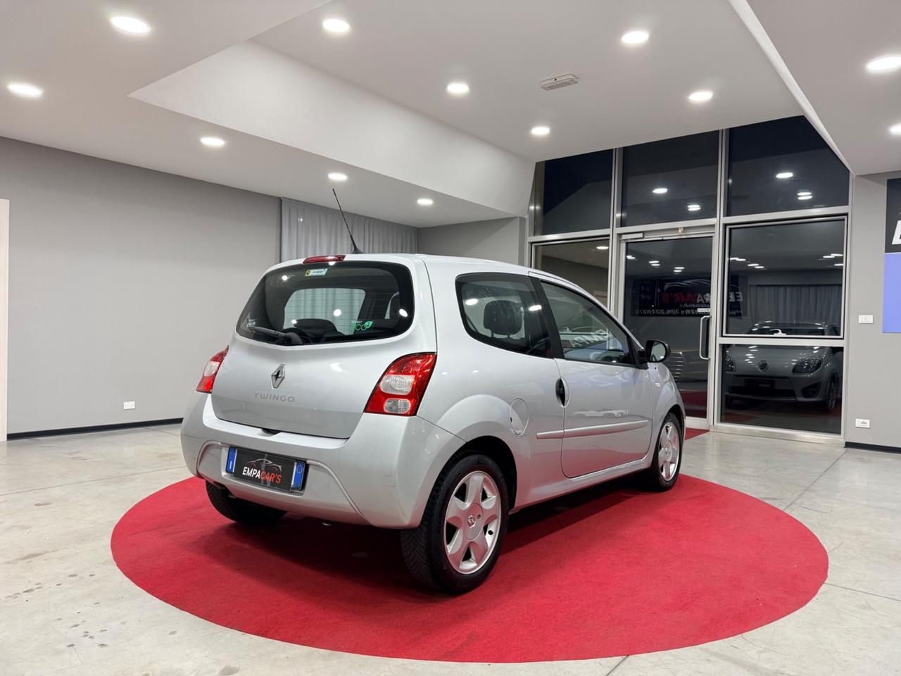 Renault Twingo 1.2 16V 75cv benzina OK NEOPATENTATI