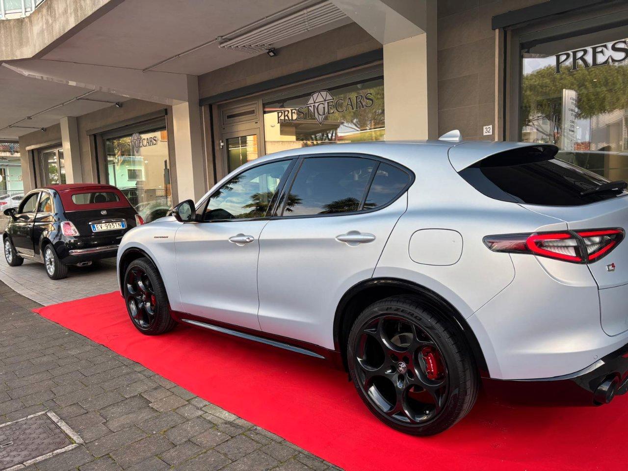 Alfa Romeo Stelvio Competizione