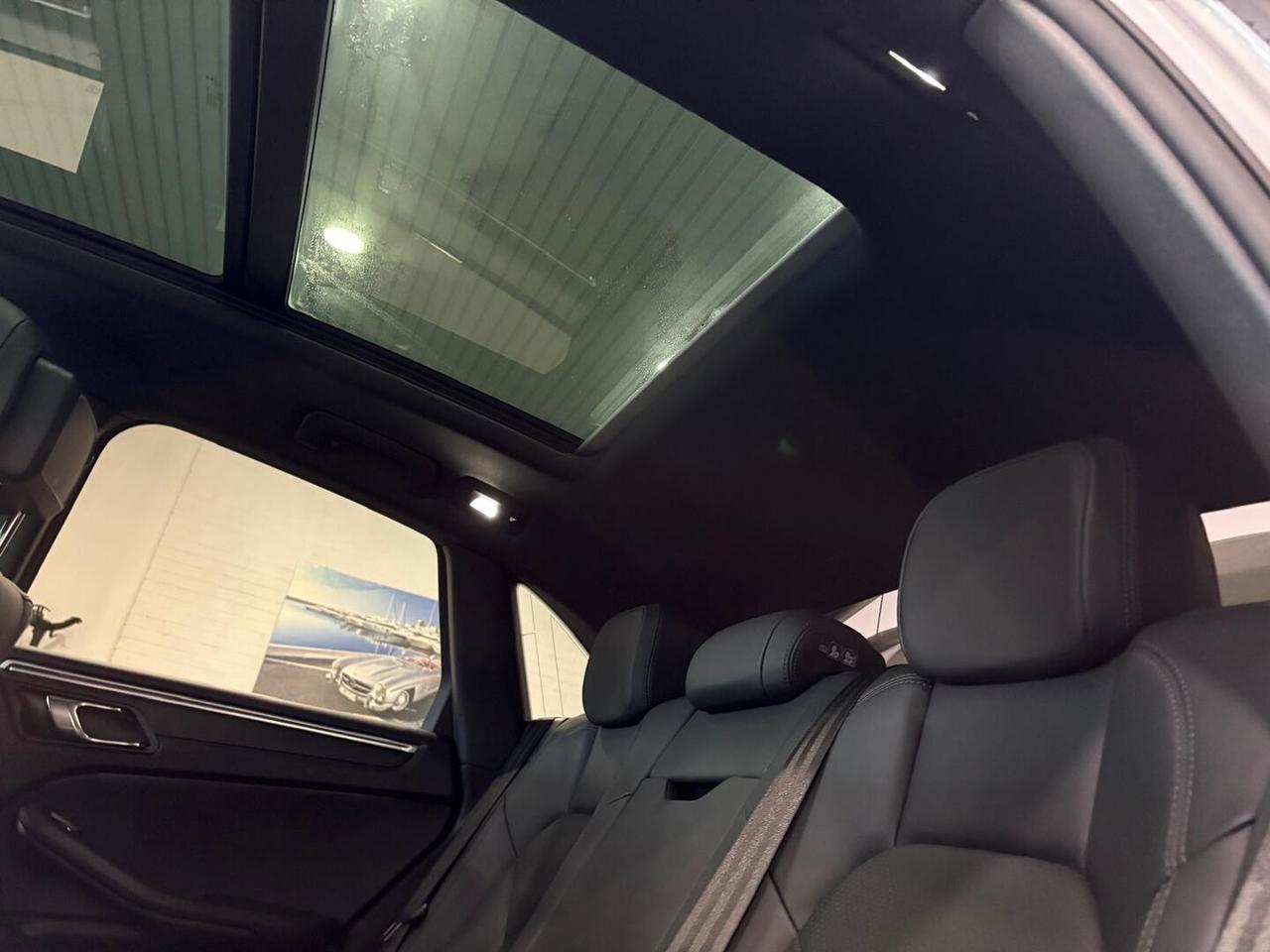 Porsche Macan 2.0 245cv pdk