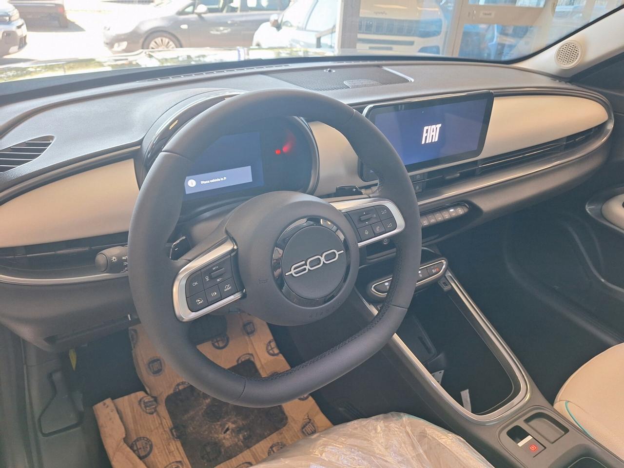 Fiat 600 Hybrid 100 CV DCT MHEV La Prima