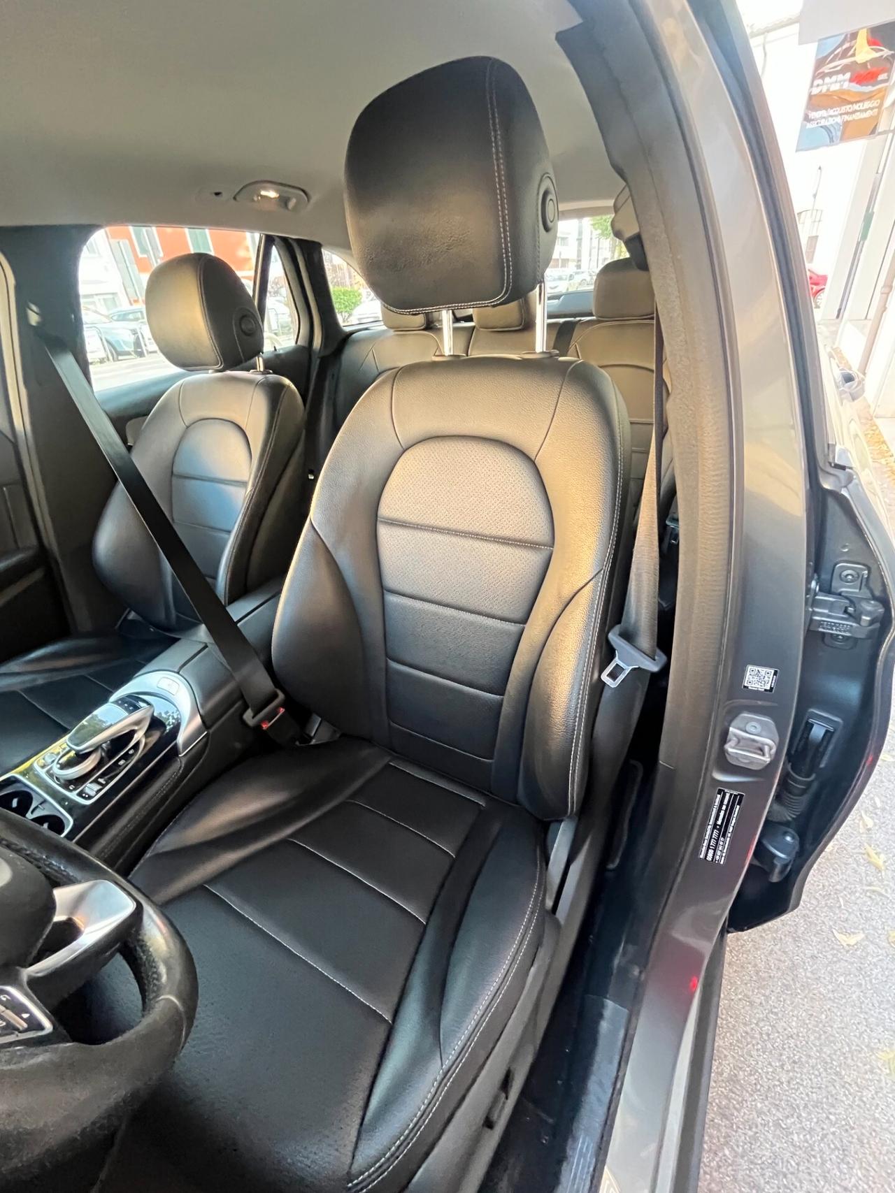 MERCEDES-BENZ GLC 250 D 4MATIC PREMINUM AUTOMATICO CERCHI 18 PELLE TOTALE TELECAMERA 360 GRADI