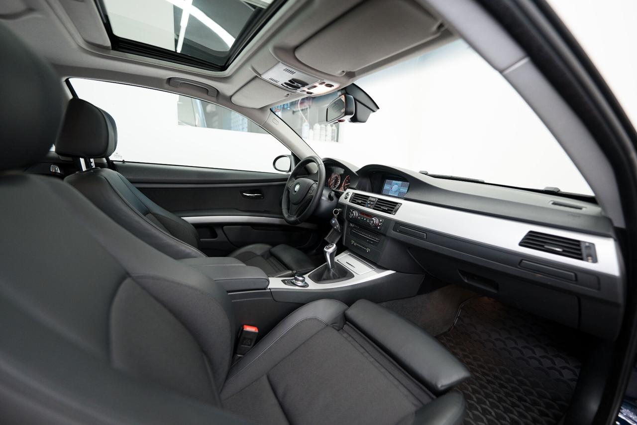 Bmw 330i cat Coupé MANUALE