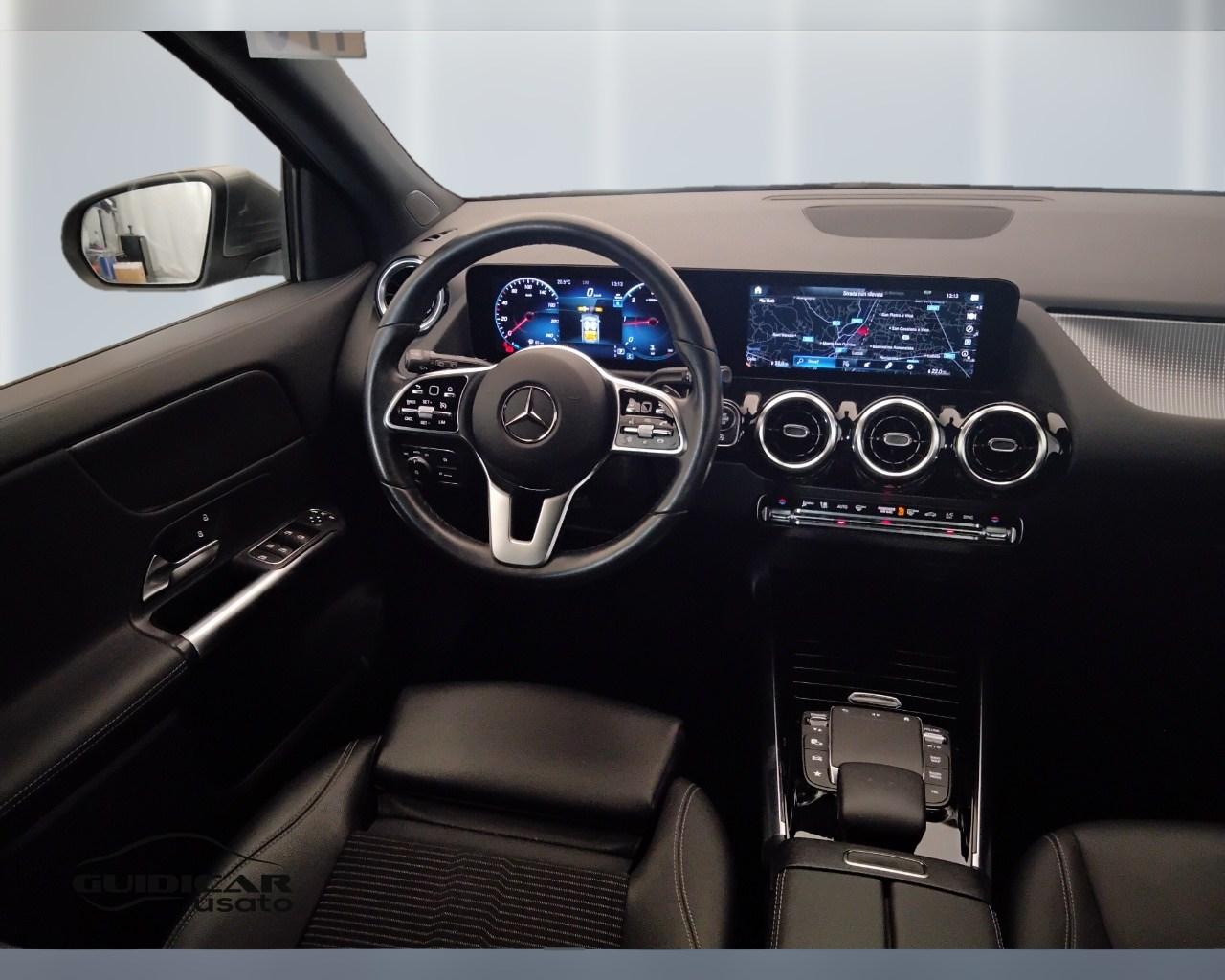 Mercedes-Benz GLA-H247 2020 - GLA 180 d Sport Plus auto