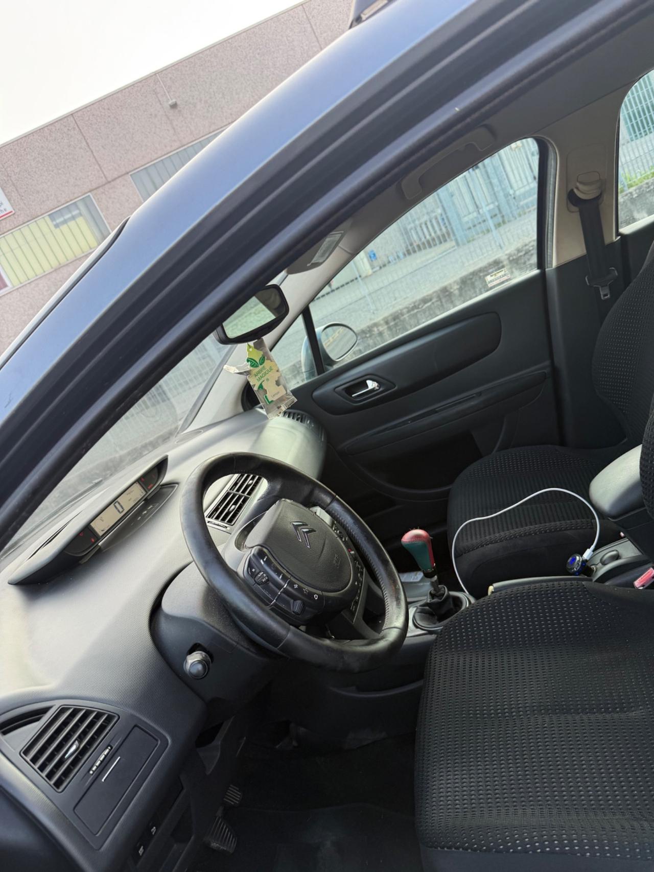 Citroen C4 1.6 HDi 90CV airdream VTR