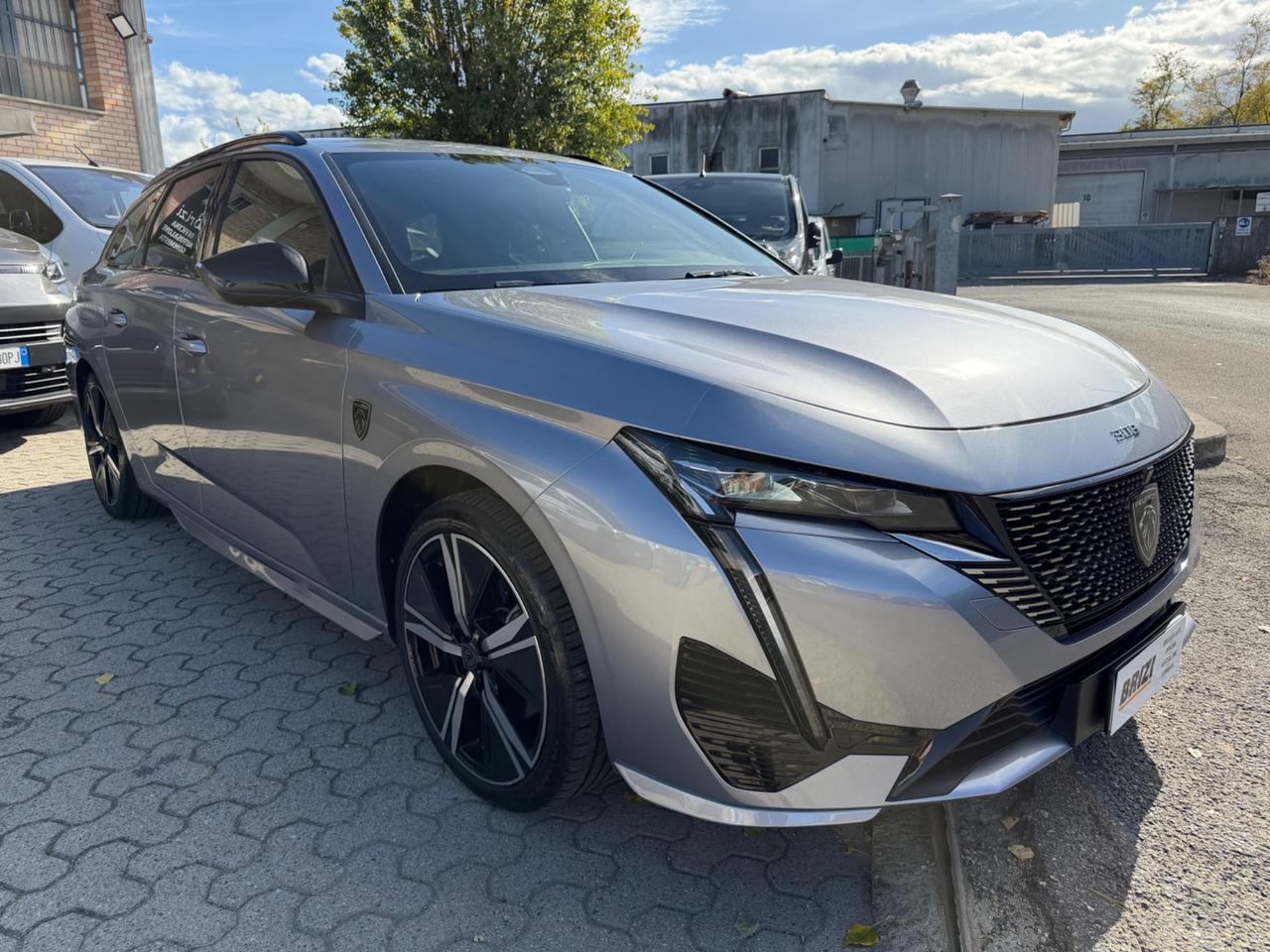 Peugeot 308 Hybrid 145 e-DCS6 SW GT