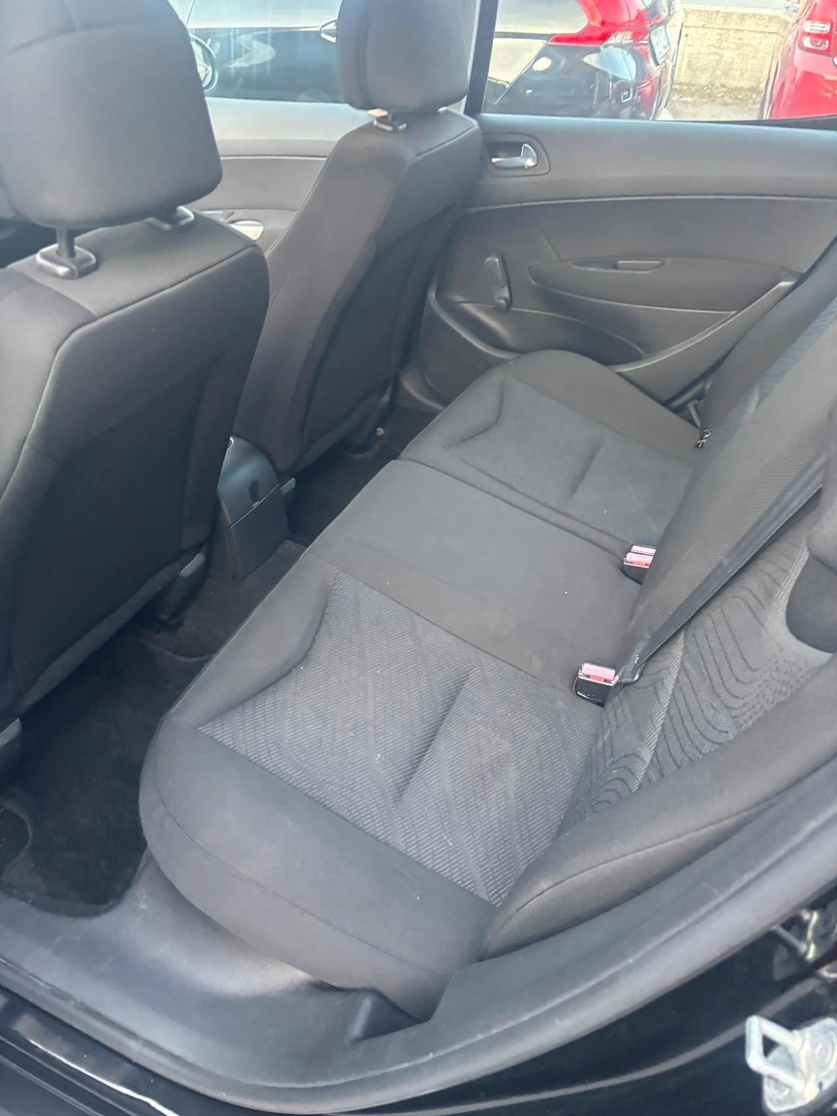 Peugeot 308 1.6 HDi 90CV 5p. Premium