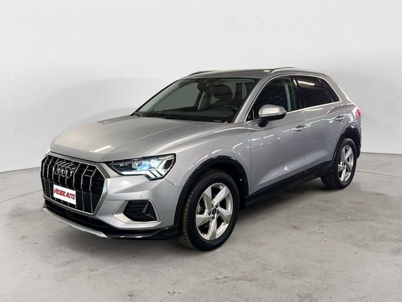 Audi Q3 Q3 35 2.0 tdi Identity Black s-tronic