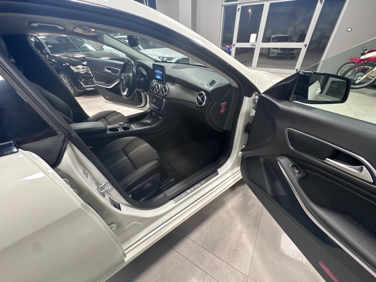 MERCEDES CLA 200 CDI PACK SPORT PLUS