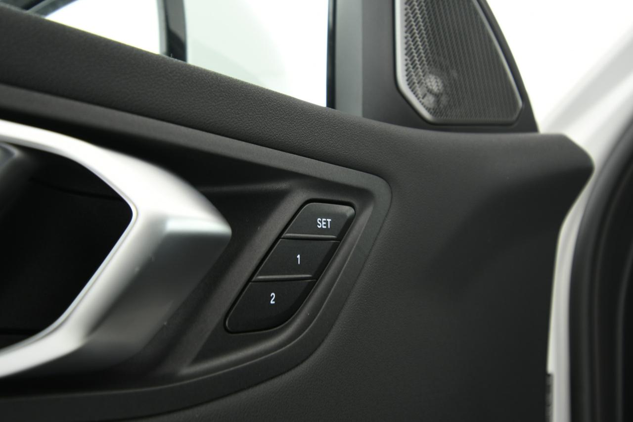 BMW 120d 48V MSport auto HEAD-UP+CAMERA 360+ACC+C18"