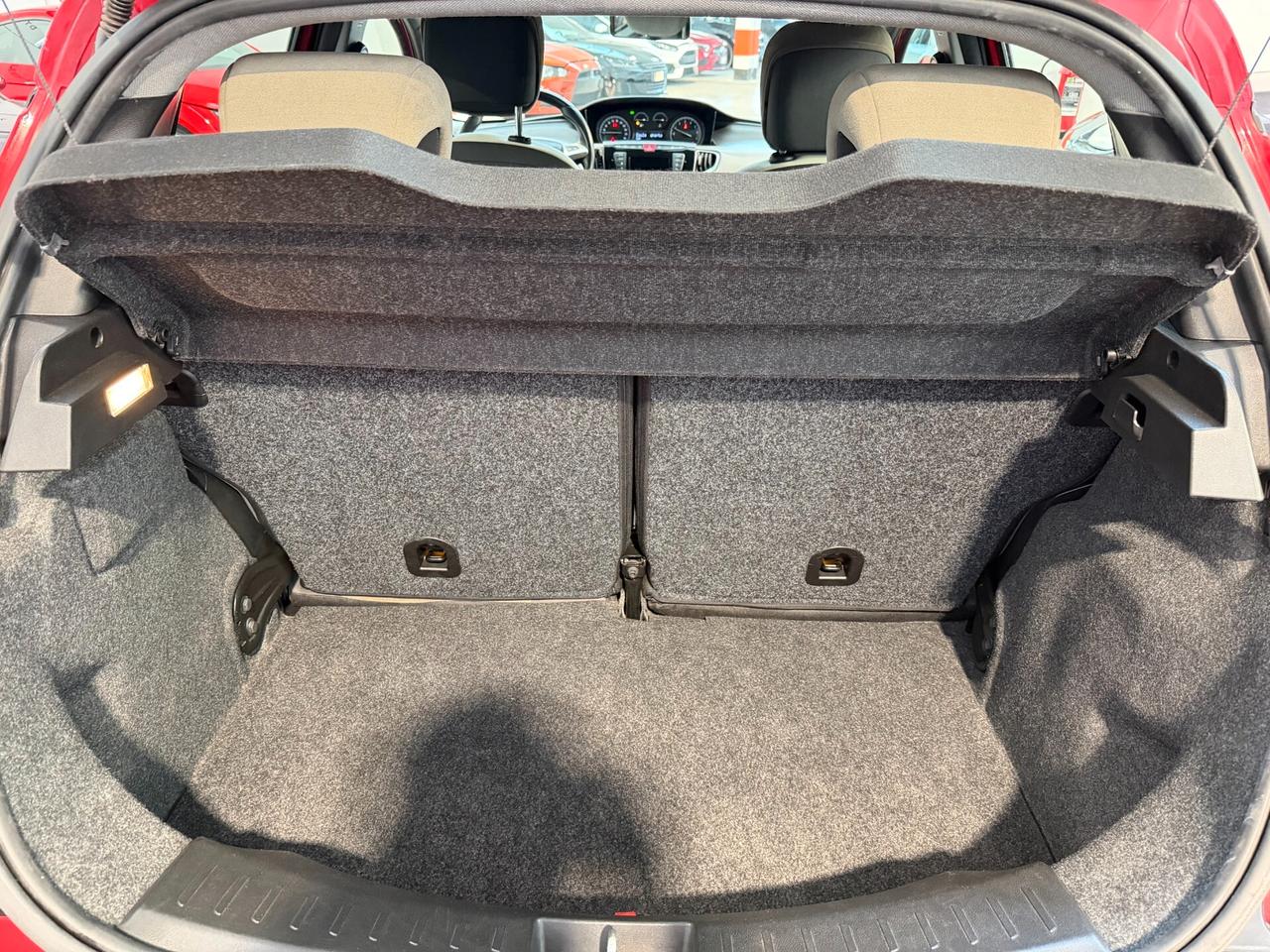 Lancia Ypsilon 1.2 Platinum UNICOPROPRIETARIO-NEOPATENTATI