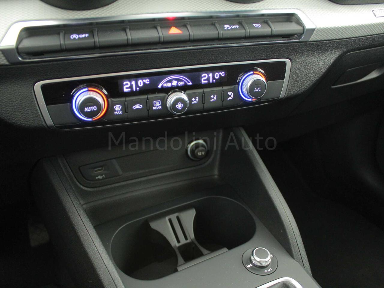 Audi Q2 30 2.0 tdi admired